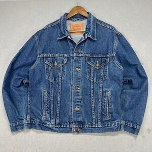 VTG 1996 Levis Denim Trucker Jacket Large Men Medium Wash Made in USA 70516-0216